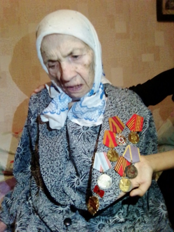 Помогите бабушке. В Нягани семья не может оформить инвалидность 89-летней труженице тыла ВОв