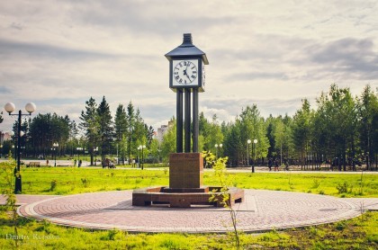  На центральной площади города появились часы с неправильно написанной цифрой "IIII".