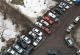 В Нягани усугубляется проблема нехватки парковочных мест