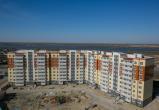 В Нефтеюганске в результате промывки труб затопило новый жилой комплекс. Жильцы готовят иски к застройщику. ВИДЕО