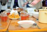 Департамент образования Югры: Округ не отменял финансирование питания в школах