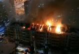Масштабный пожар в многоквартирном доме тушили вчера в Нижневартовске. ВИДЕО