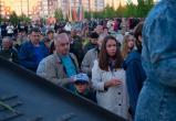 Няганцы зажгли свечи в День памяти и скорби. ФОТО