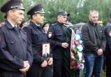 Погибшего в Сургуте полицейского похоронили в Башкирии