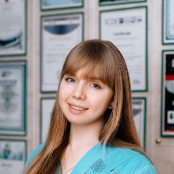 Яковлева  Екатерина Сергеевна, врач-стоматолог, Нягань