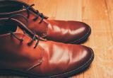 В Талинке уволили чиновницу, которая требовала у предпринимателя пару обуви в качестве взятки