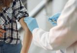 Няганские подростки вакцинируются вторым компонентом вакцины от коронавируса «Гам-Ковид-Вак-М»