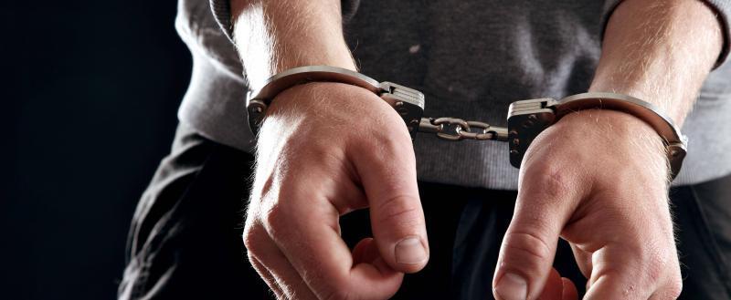 18-летний парень в Нягани задержан за кражу сломанной коробки переключения передач