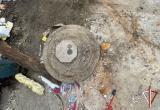 В Нягани возле мусорных баков обнаружили противотанковую мину