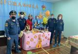 Сотрудники МЧС города Нягань приняли участие в «Осенней ярмарке» в детском саду