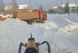 62 единицы техники и 150 дворников и дорожных рабочих устраняют последствия снегопада в Нягани