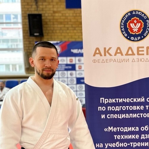 Самым сложным испытанием считаю подтягивание