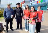 Жители Нягани приняли участие в акции «Обменяй сигарету на яблоко!» Жители Нягани приняли участие в акции «Обменяй сигарету на яблоко!»