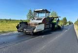 В Югре обновляют важную трассу, которая связывает округ с Томской областью