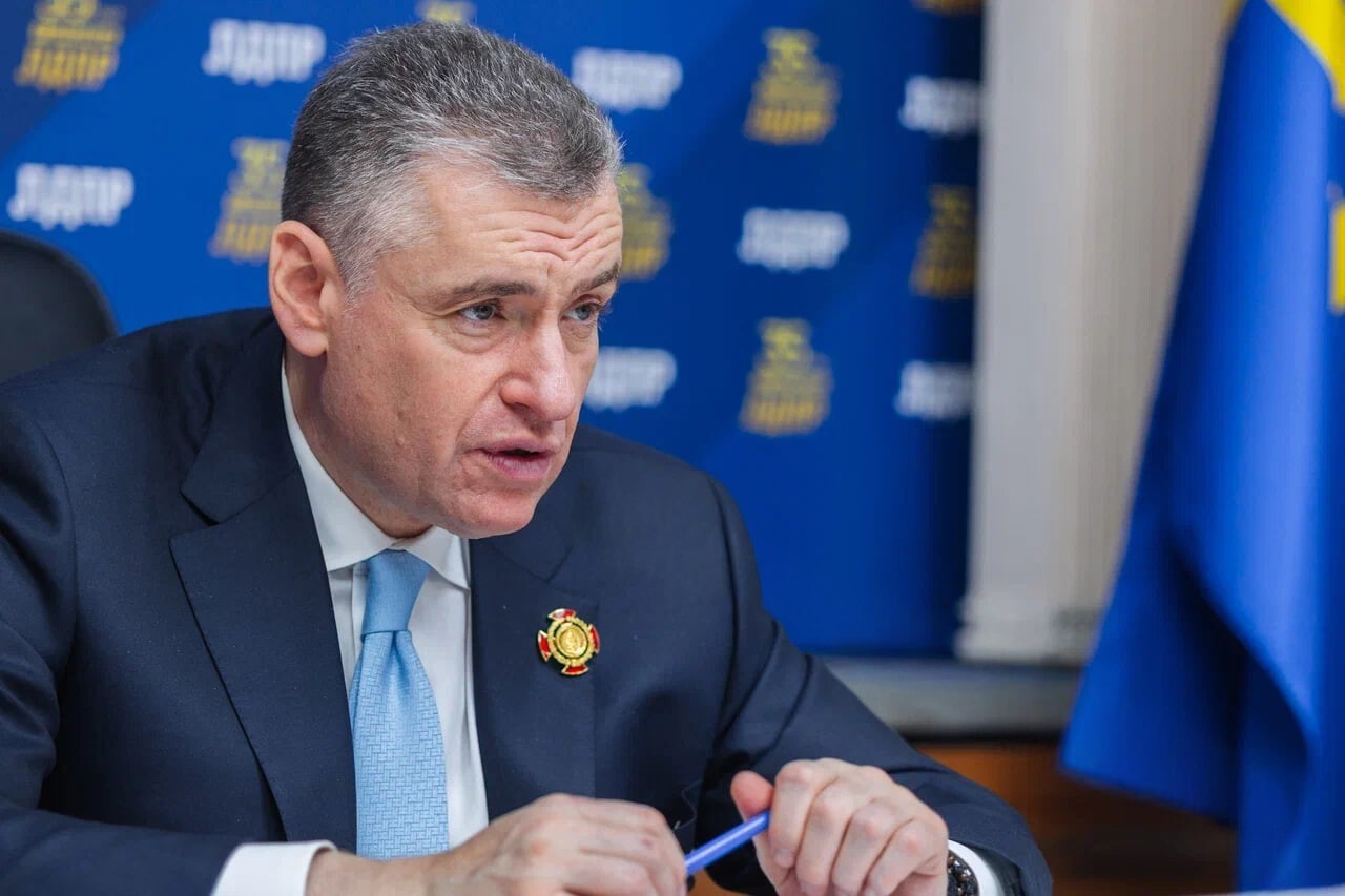 Пожаловаться в ЛДПР легко и просто. Рассказываем, как это сделать!