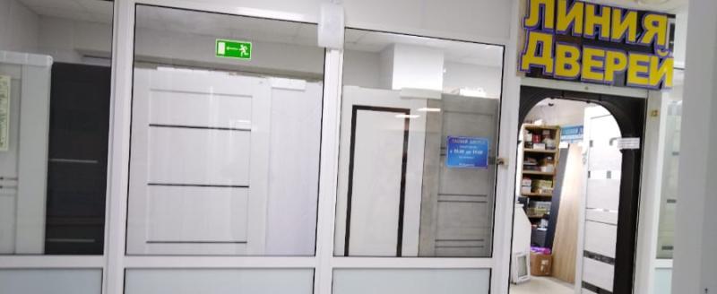 ЛИНИЯ ДВЕРЕЙ поздравляет с Днём защитника Отечества и приглашает за выгодными покупками!