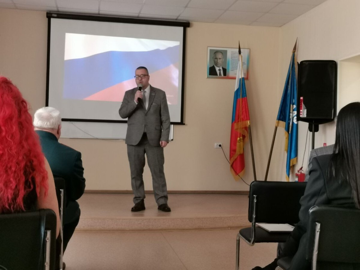 Виктор Сысун: &laquo;Равная поддержка всем защитникам Отечества и их семьям&raquo;