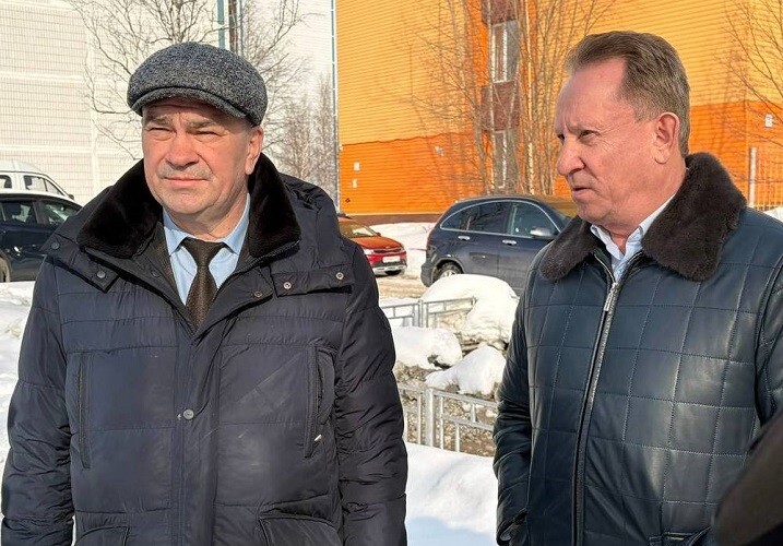 В Нижневартовске ищут выход из парковочного тупика у больницы