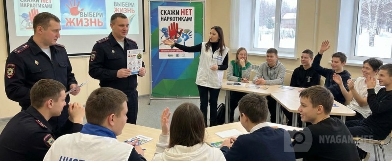 Сгенерировано с помощью ИИ