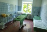 Врач из Нягани Чингис Магомедов оказывает медицинскую помощь жителям Макеевки