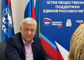 Председатель Думы Нягани провёл личный приём граждан: шесть обращений &mdash; в работе