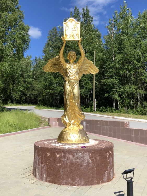 Фото Скульптура "Ангел-хранитель Любви, Семьи и Верности"
