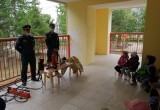 Сотрудники МЧС г. Нягани посетили воспитанников оздоровительного лагеря «Росинка». ФОТО