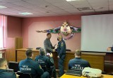 Пожарным-спасателям Нягани вручили благодарности от Главы города. ФОТО