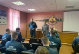 Пожарным-спасателям Нягани вручили благодарности от Главы города. ФОТО