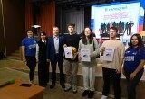 Няганские молодогвардейцы наградили победителей студенческой игры «Я – молодой избиратель!». ФОТО
