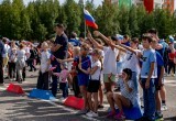 В Нягани прошёл автопробег, посвященный Дню Государственного флага. ФОТОРЕПОРТАЖ