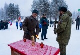 Участники арктической экспедиции МЧС привезли в Нягань лампаду с частицей Вечного огня