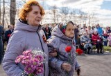 В Нягани торжественно открыли памятник Труженикам тыла. ФОТО