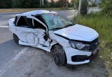 На перекрёстке Сургута произошло ДТП с тремя автомобилями