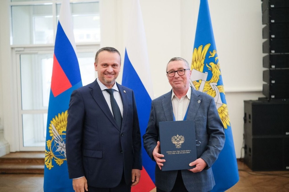 Няганские водители удостоены высоких наград от Министерства транспорта РФ и Правительства Югры Няганские водители удостоены высоких наград от Министерства транспорта РФ и Правительства Югры