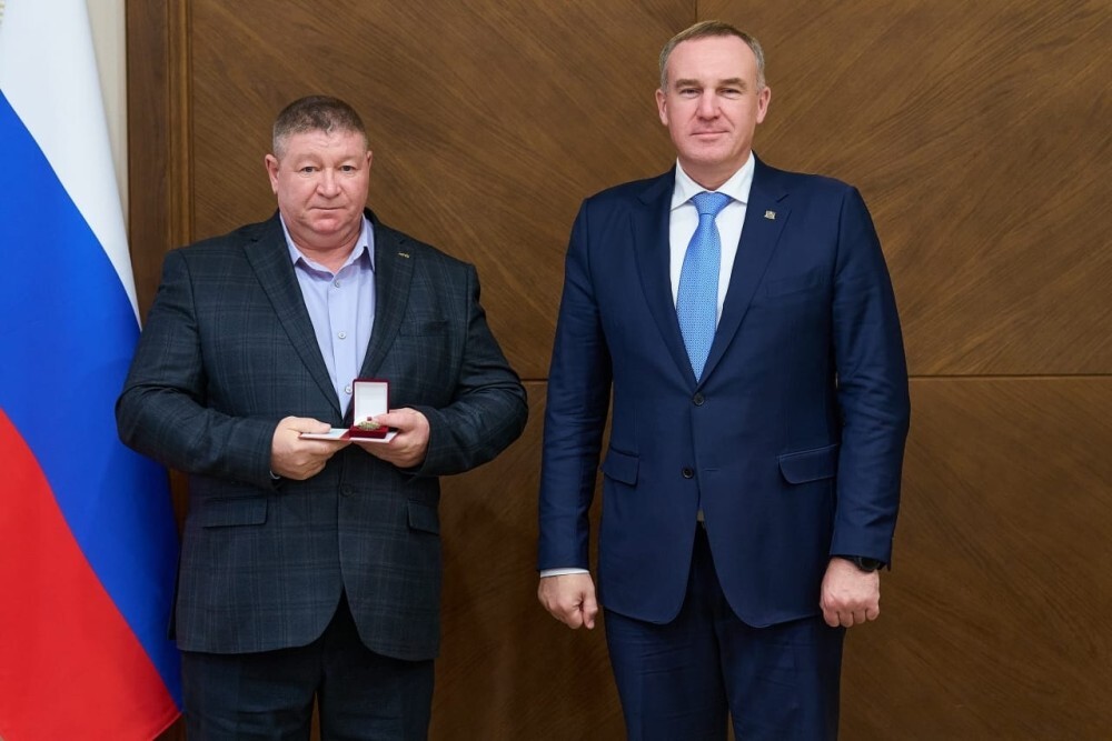 Няганские водители удостоены высоких наград от Министерства транспорта РФ и Правительства Югры Няганские водители удостоены высоких наград от Министерства транспорта РФ и Правительства Югры