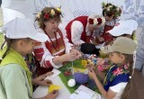 Для жителей микрорайона &laquo;Дорожник&raquo; в Нягани провели День добрососедства &laquo;Выходи гулять&raquo;. ФОТО