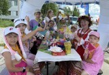 Для жителей микрорайона &laquo;Дорожник&raquo; в Нягани провели День добрососедства &laquo;Выходи гулять&raquo;. ФОТО