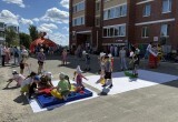 Для жителей микрорайона &laquo;Дорожник&raquo; в Нягани провели День добрососедства &laquo;Выходи гулять&raquo;. ФОТО