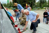 В Нягани в день ВДВ прошли памятные митинги. ФОТО