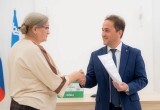 Жители аварийных домов в Нягани получили ключи от новых квартир