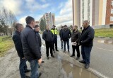 &laquo;Безопасность горожан &mdash; прежде всего&raquo;: депутаты Нягани осмотрели проблемные дороги. ФОТО